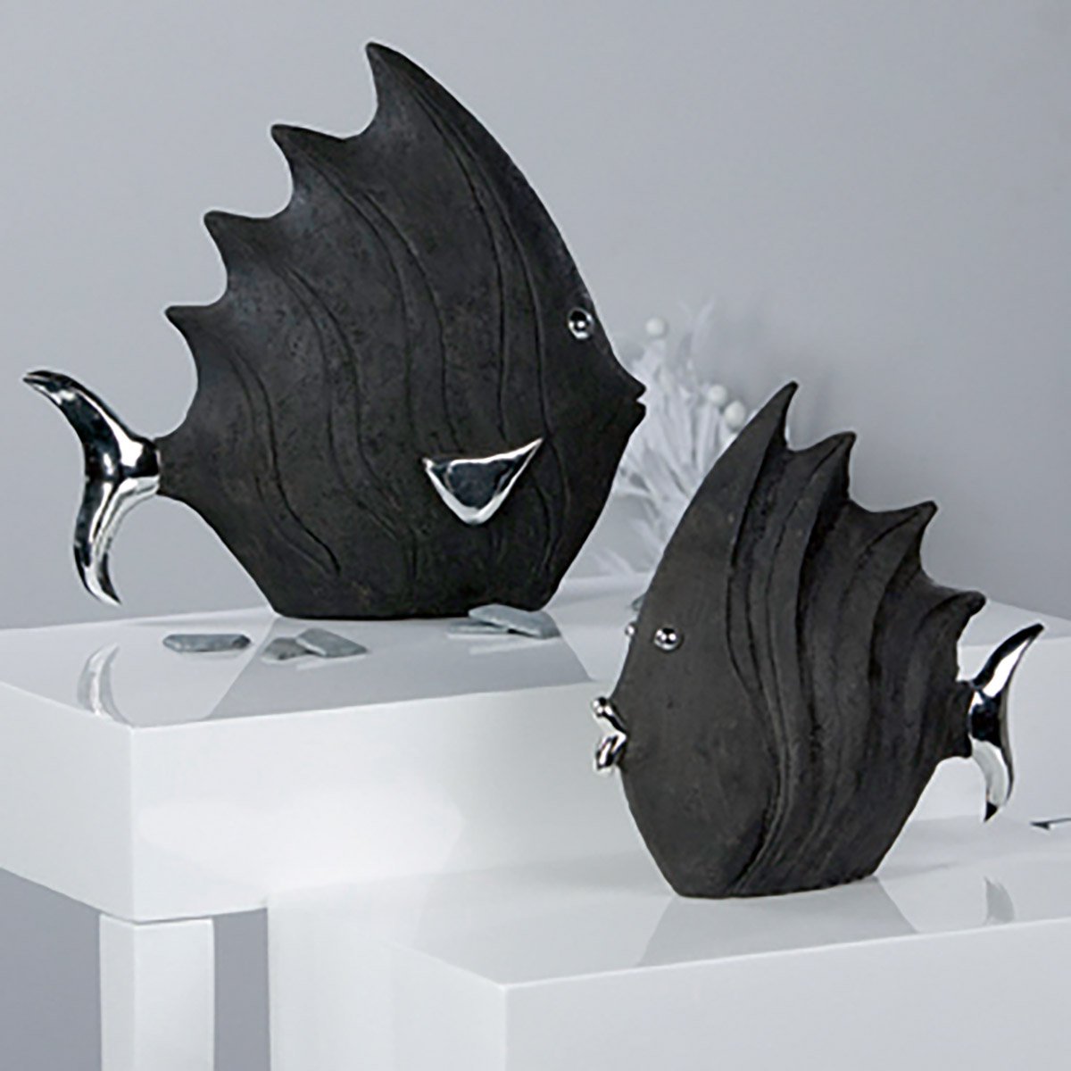 Figuur "Fish" zwart H26 L29cm