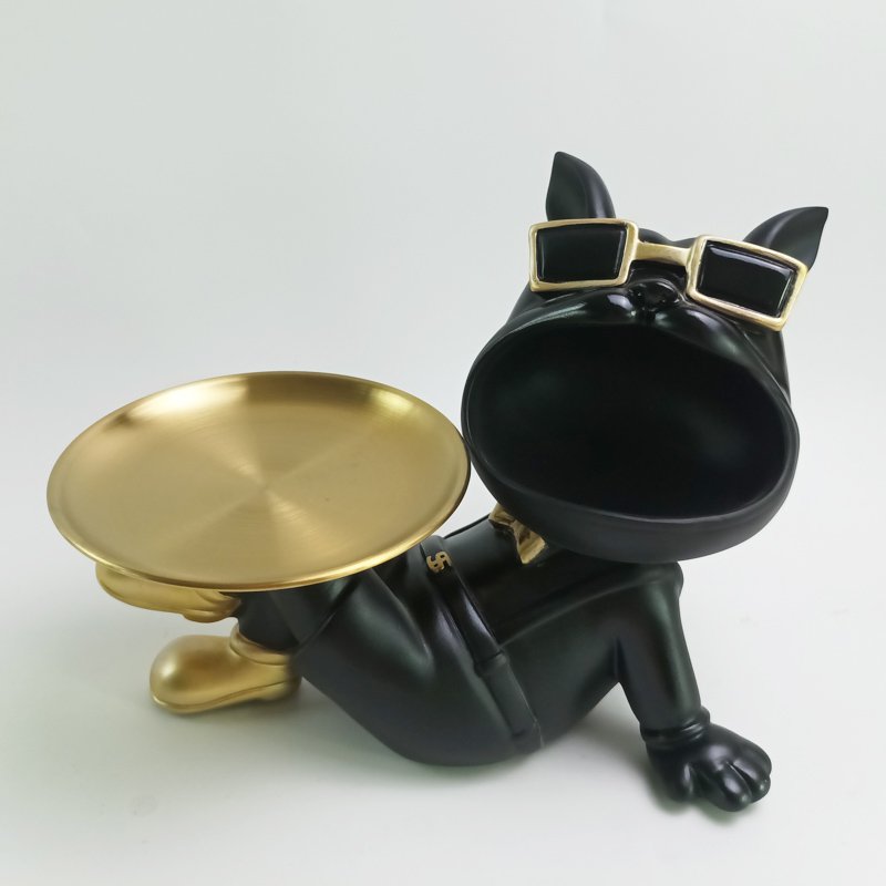 Hond Zwart met dienblad