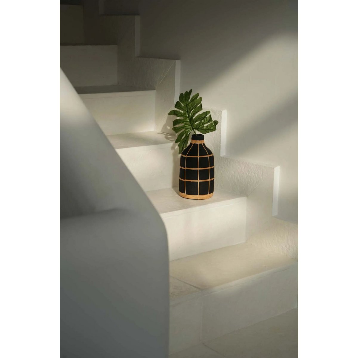 Whoopy Vaas - Zwart Naturel - L