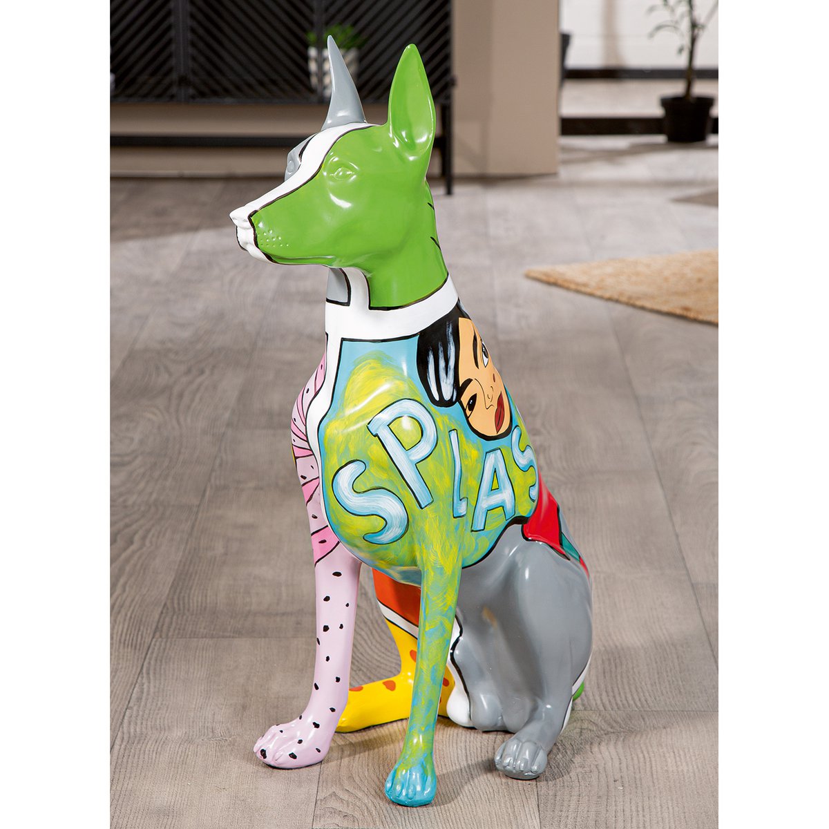 Figuur Dog veelkleurig H. 70 cm
