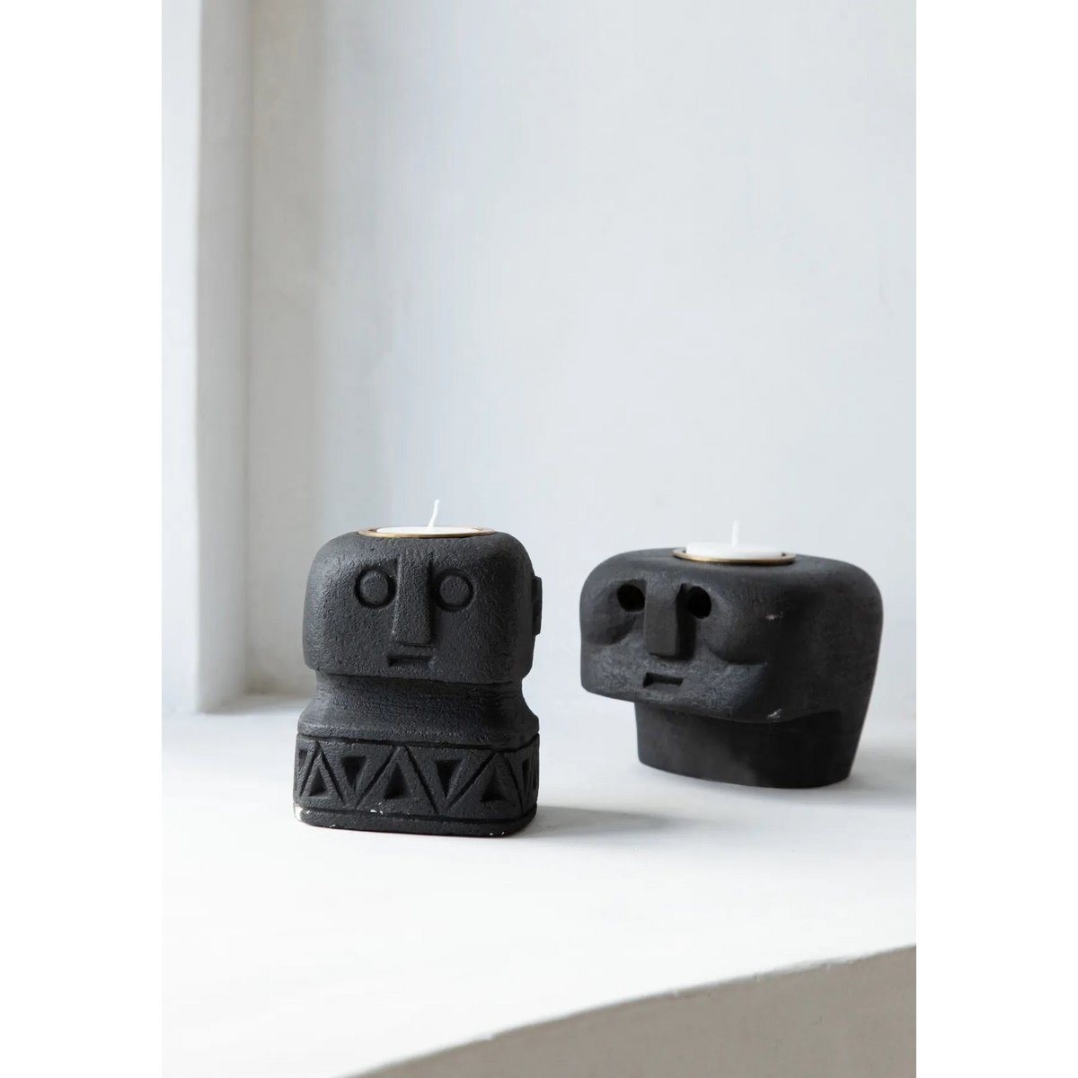 Sumba-serie steen donker kaarsenhouder 9cm hoog