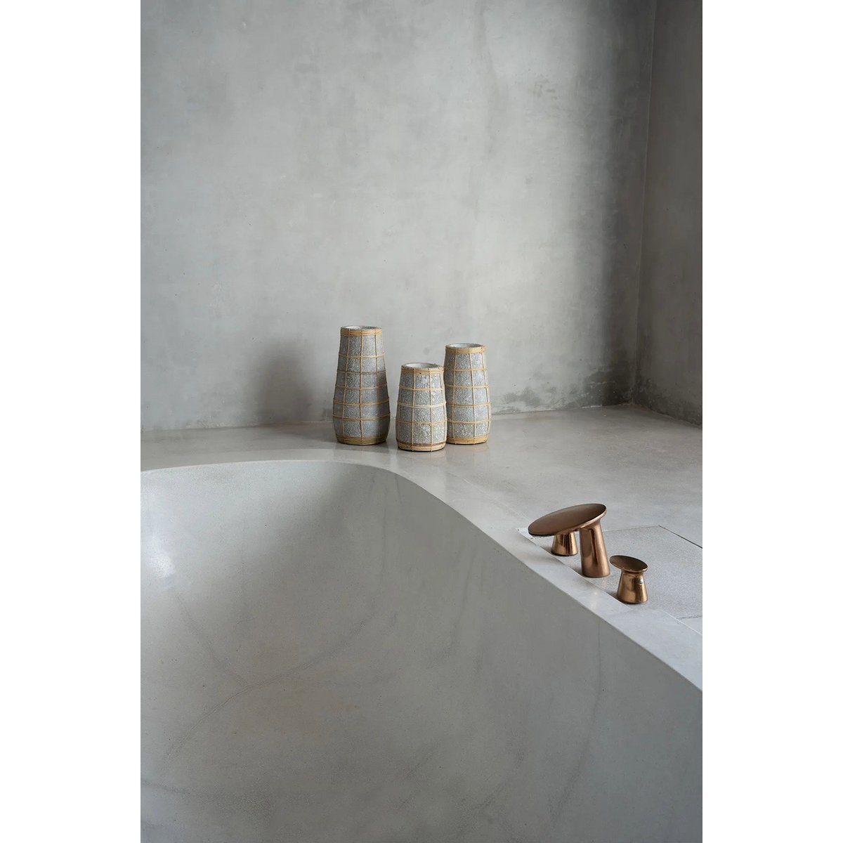 Cutie Vaas - Beton Naturel - M