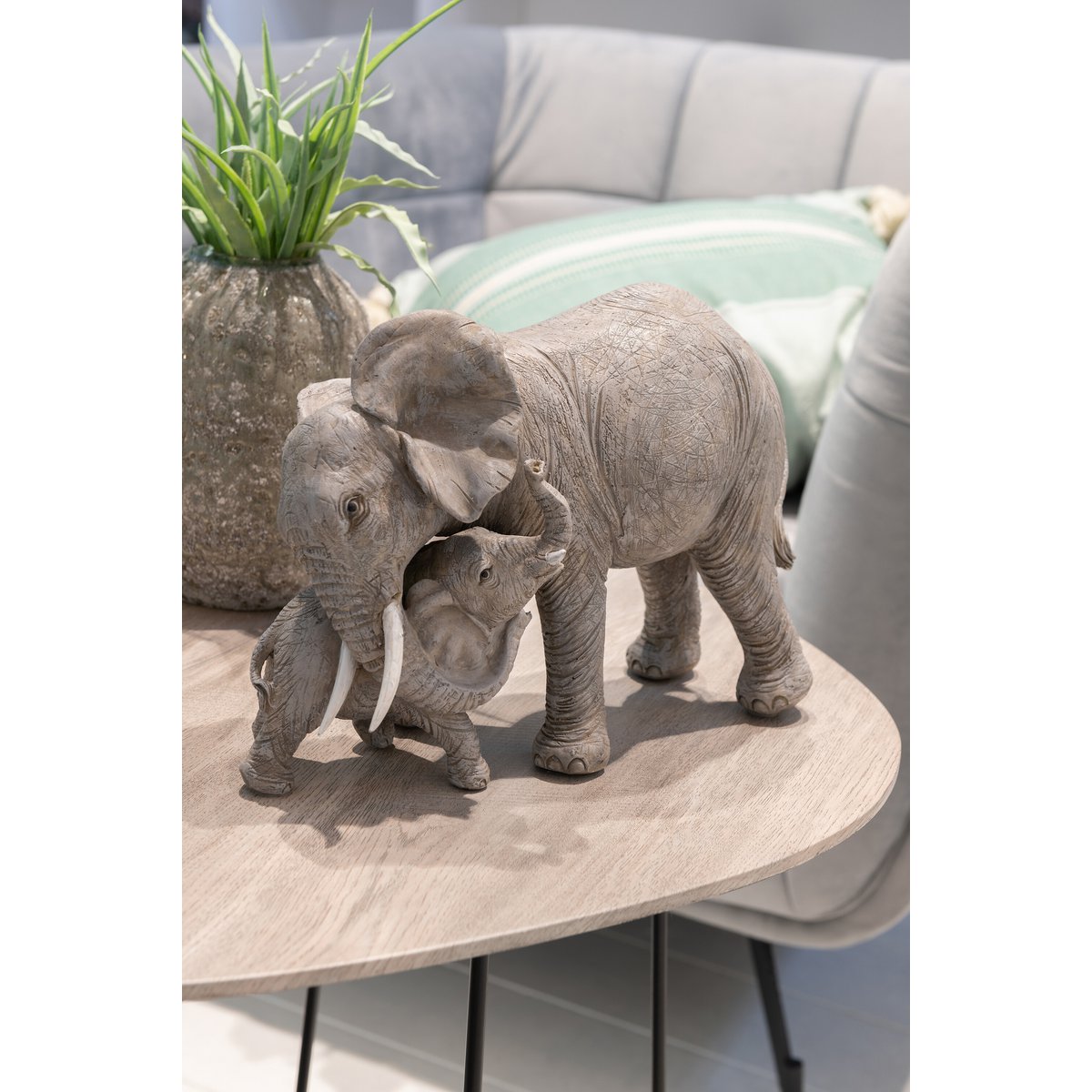 J-Line decoratie Olifant Knuffel - polyresin - grijs