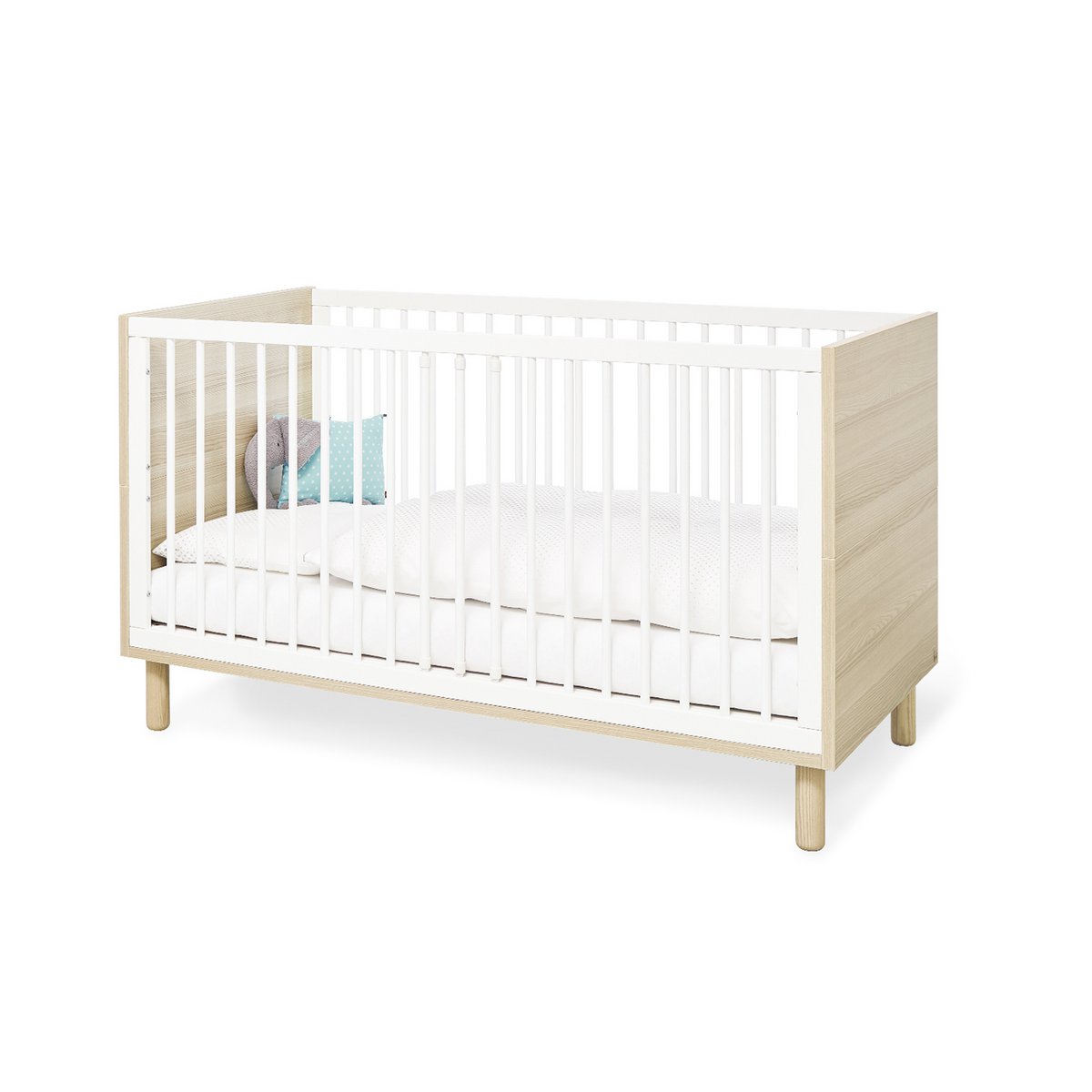 Set 'Flow' breed groot 3 delen: ledikant, brede commode, grote kledingkast