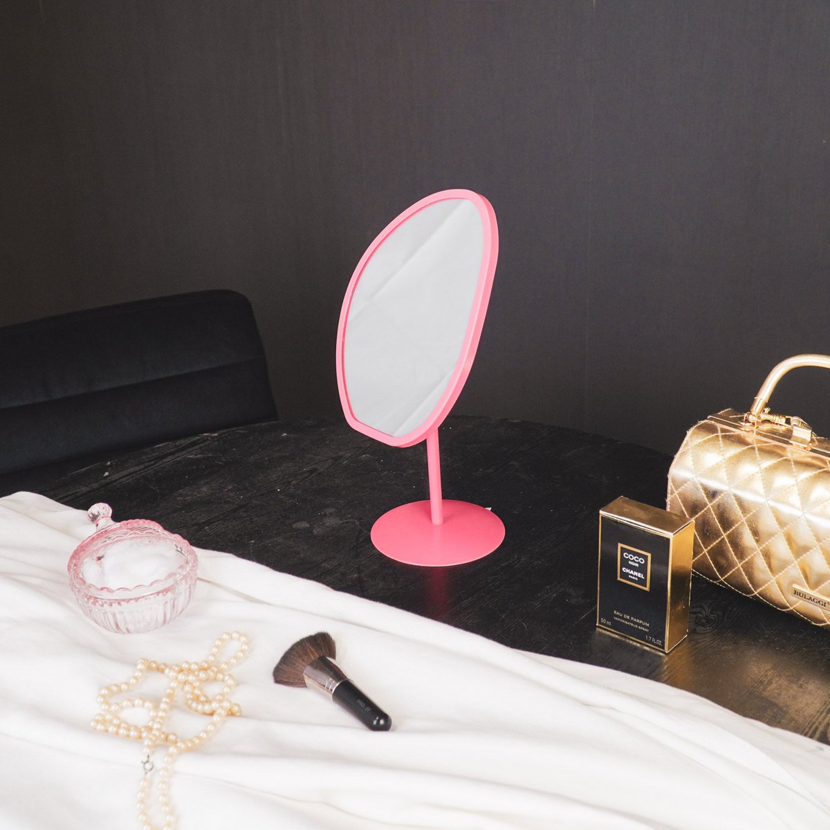 Staande make-up spiegel roze