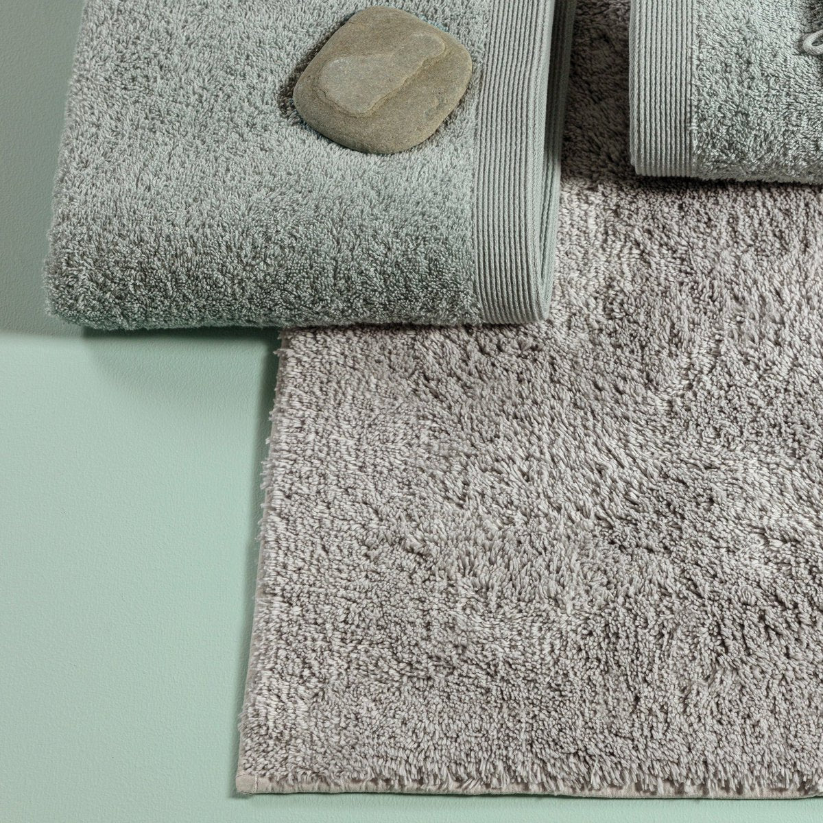 Havana Toilet Mat - White Smoke