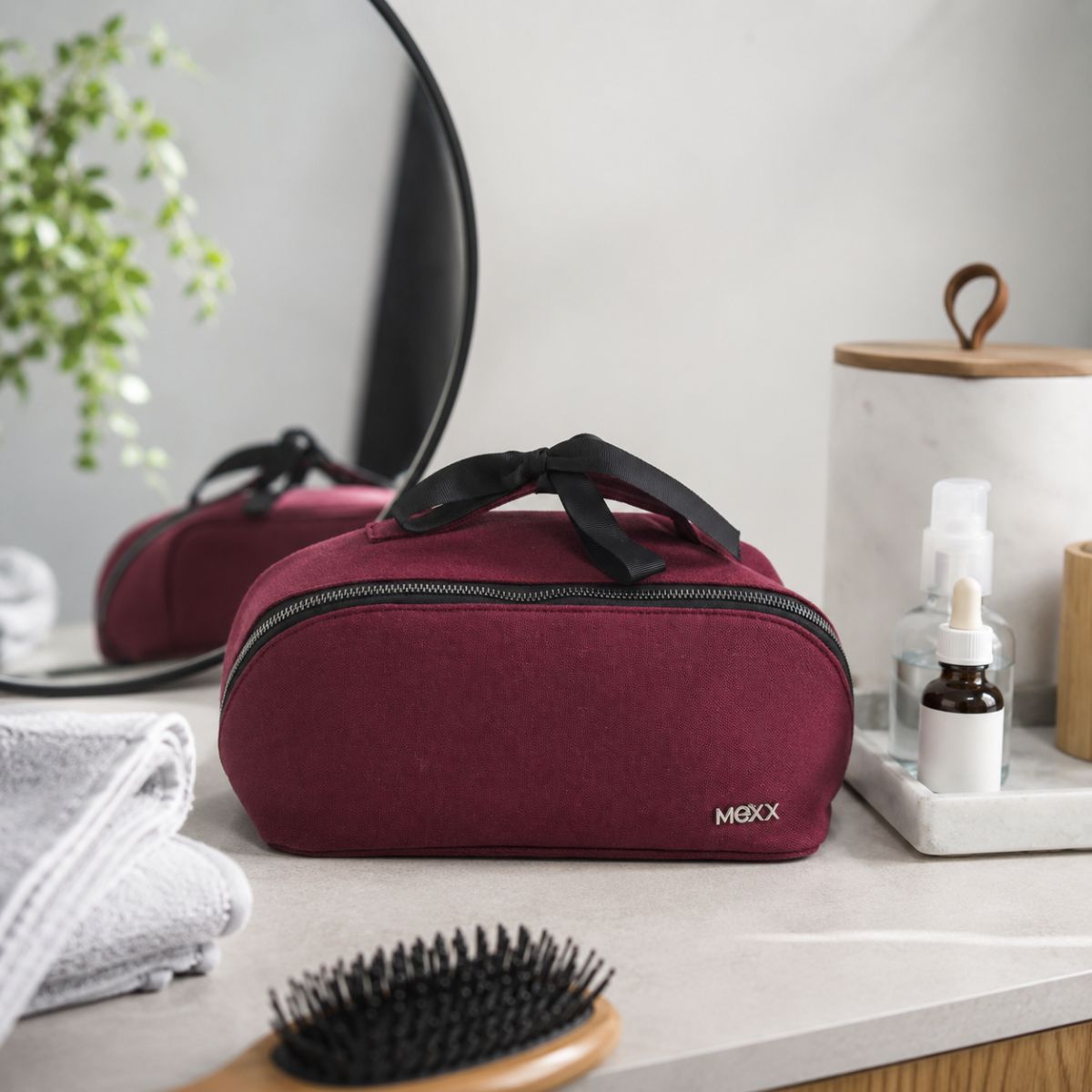 Cosmetic Bag