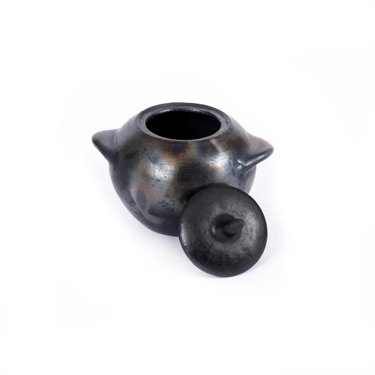 Burned pot - M