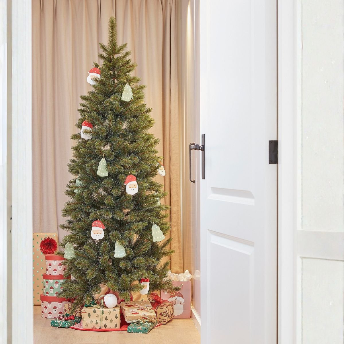 Kunstkerstboom Bristlecone Fir H215cm Ø89cm Groen