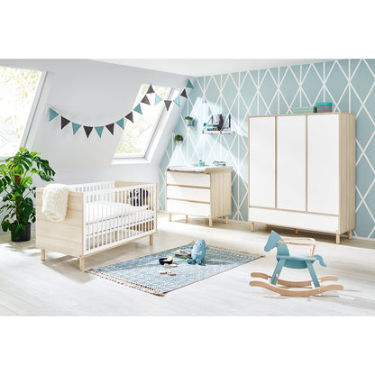 Set 'Flow' breed groot 3 delen: ledikant, brede commode, grote kledingkast