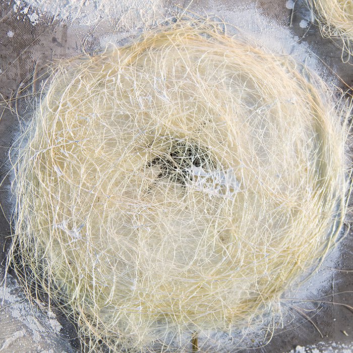 Hout/linnen schilderij "Paardebloem" wit/grijs/crème 100x100