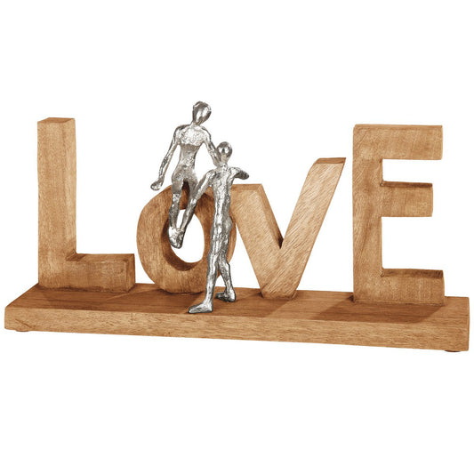 Houten letters "LOVE"