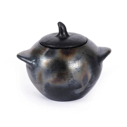 Burned pot - L