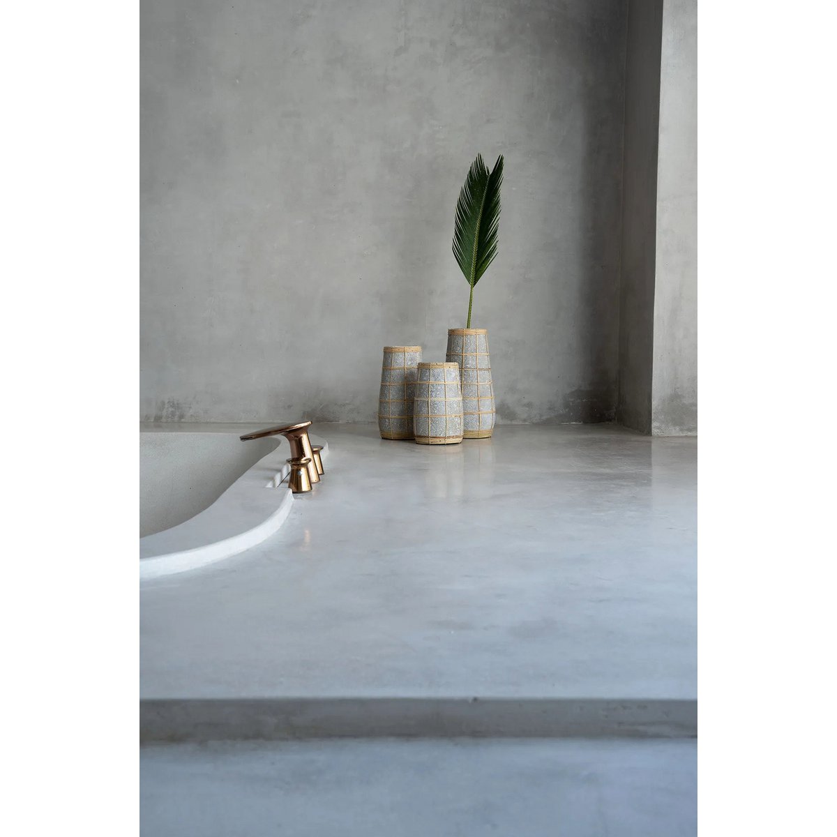 Cutie Vaas - Beton Naturel - M