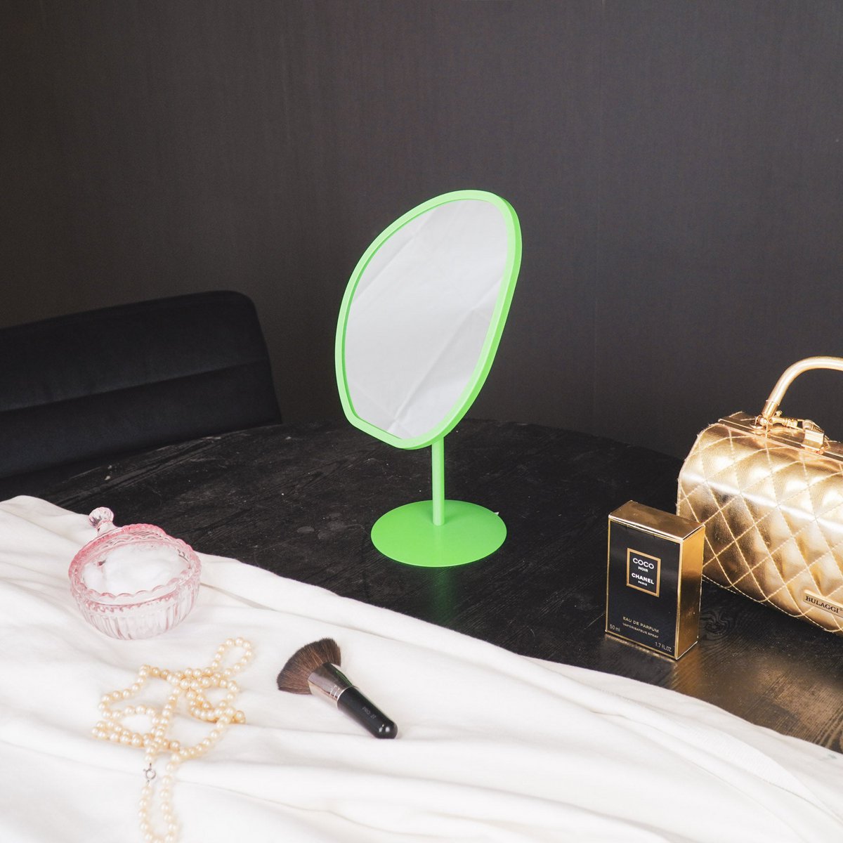 Staande make-up spiegel groen