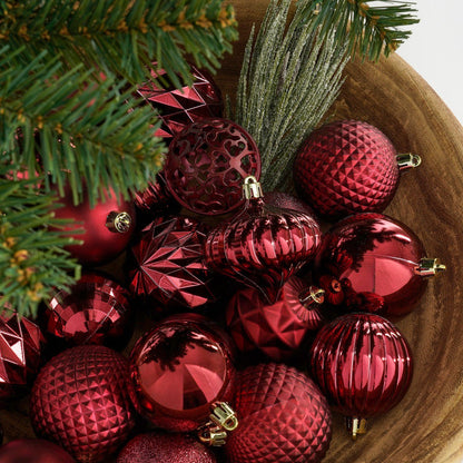 Kerstbal set 60 Unbreakable baubles Donkerrood