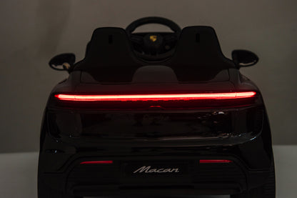 Porsche Macan Turbo, Elektrische Kinderauto Met Een Lithium Accu, Muziek Module, Rubberen Banden En Meer.