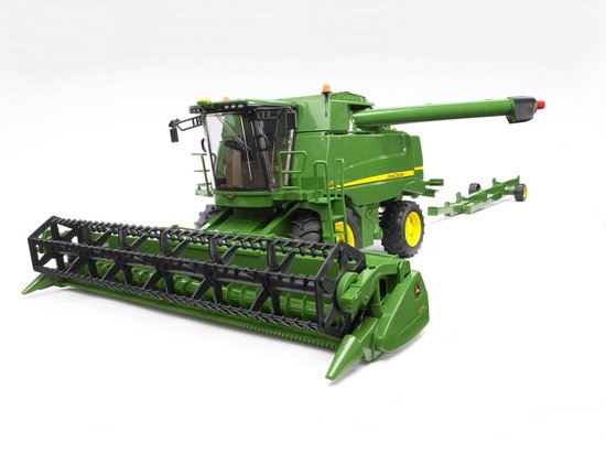 Bruder John Deere T670i Maaimachine