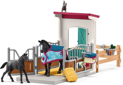 Schleich Horse Club Paardenbox + Merrie en Veulen