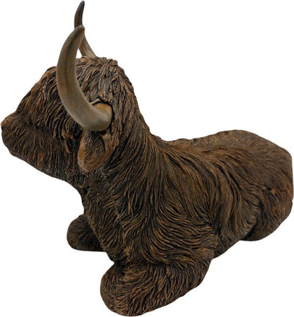 Beeld Schotse hooglander Liggend bruin L35cm H26cm