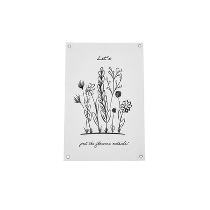 Tuinbordje - PVC - Bloemetjes buiten zetten